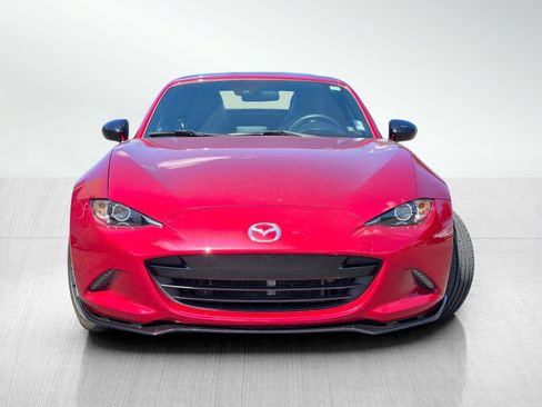 Used 2023 MAZDA MX-5 Miata Club RWD image 2