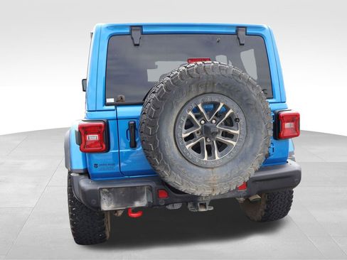 Used 2024 Jeep Wrangler Unlimited Rubicon AWD/4WD image 12