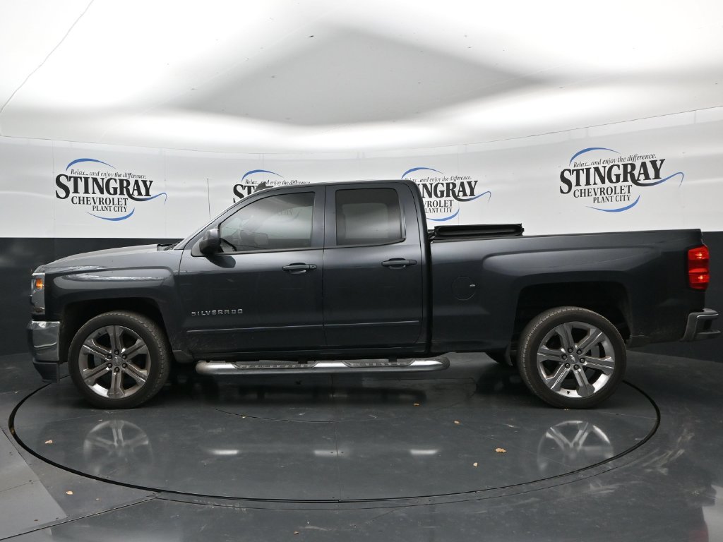 Used 2019 Chevrolet Silverado 1500 LT w/ LPO, Chrome Package RWD image 4