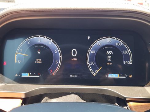 New 2025 Jeep Grand Cherokee Summit w/ Obsidian Package image 12