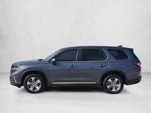 Used 2024 Honda Pilot EX-L image 9