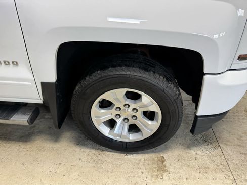 Used 2018 Chevrolet Silverado 1500 LT w/ All Star Edition AWD/4WD image 6