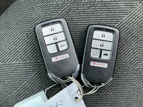 Certified 2022 Honda Pilot Sport image 19