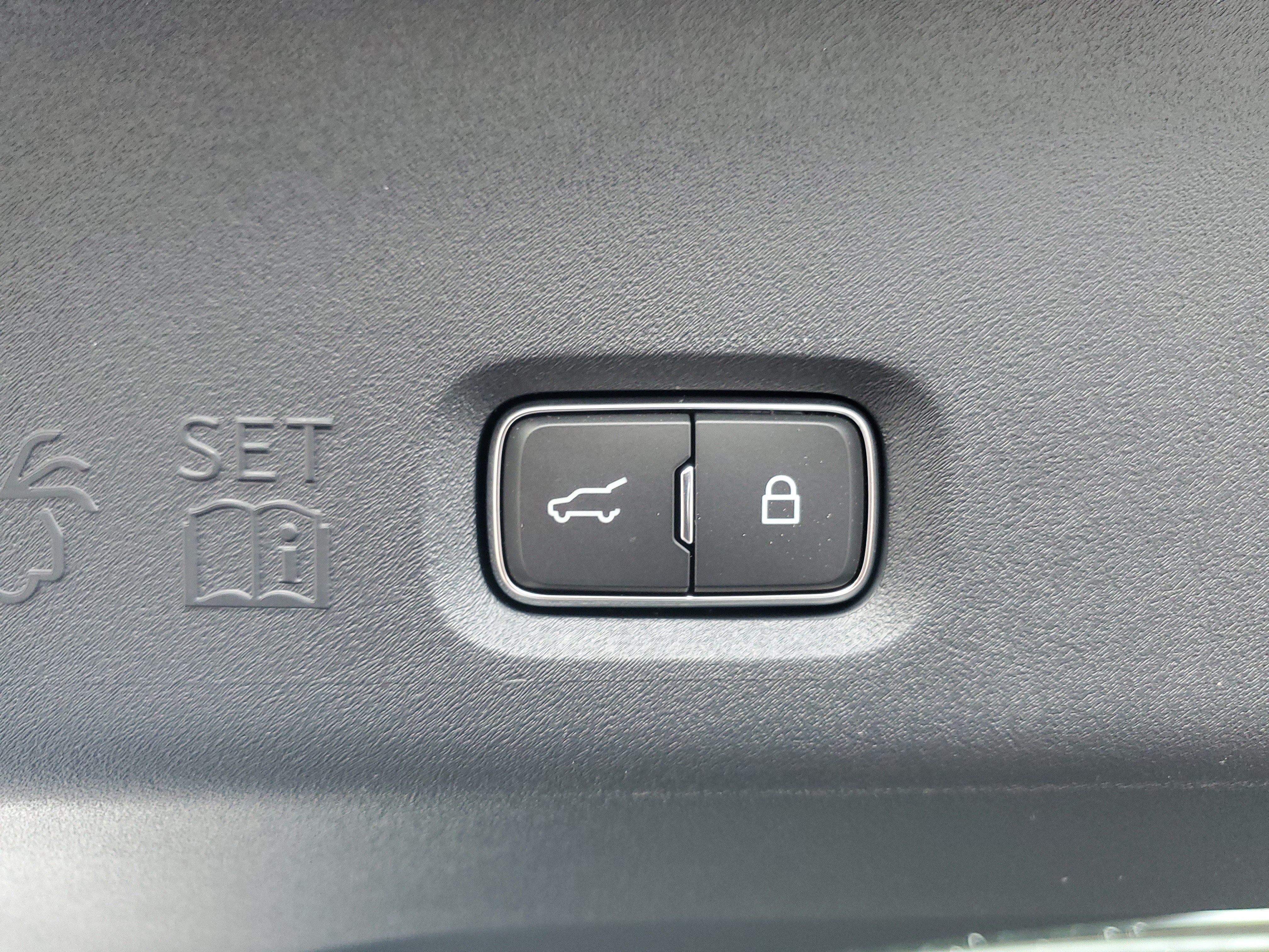 New 2026 Lincoln Navigator Reserve AWD/4WD image 35
