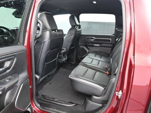 Used 2025 RAM 1500 Laramie AWD/4WD image 17