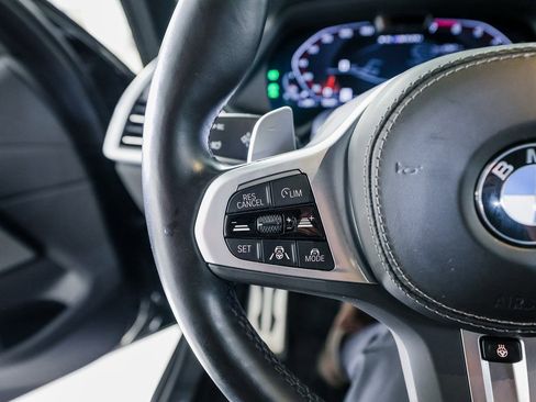 Used 2022 BMW X5 M50i w/ Executive Package image 17