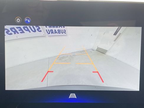 Used 2025 Chevrolet Equinox LT image 17