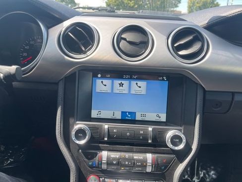 Used 2018 Ford Mustang Premium image 18