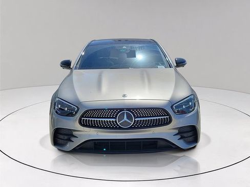 Used 2021 Mercedes-Benz E 350 Sedan image 2