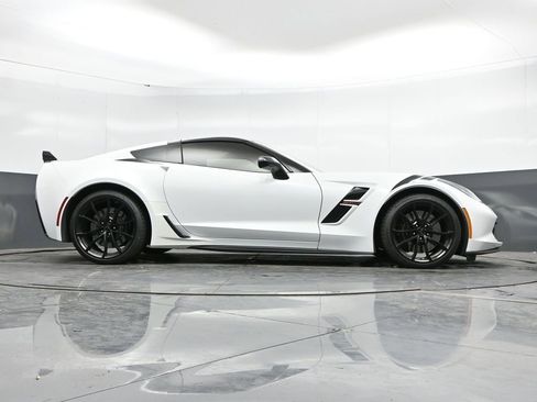 Used 2017 Chevrolet Corvette Grand Sport RWD image 43
