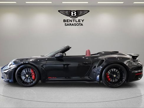 Used 2022 Porsche 911 Turbo S image 5