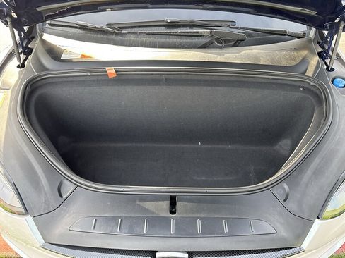 Used 2016 Tesla Model X 90D image 36