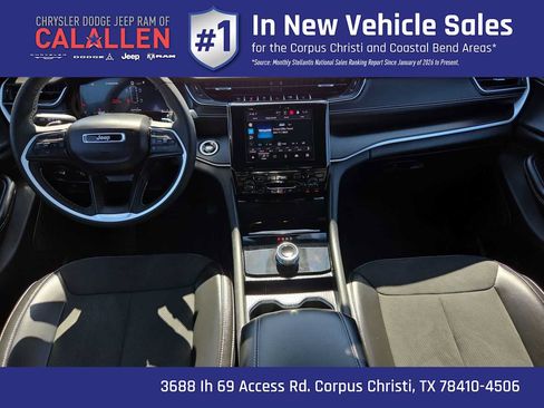 Used 2024 Jeep Grand Cherokee L Altitude AWD/4WD image 18