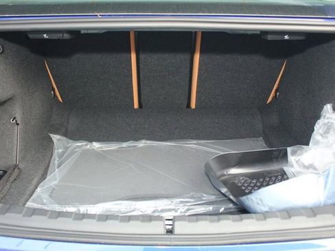 Used 2026 BMW 330i xDrive Sedan w/ M Sport Package image 8