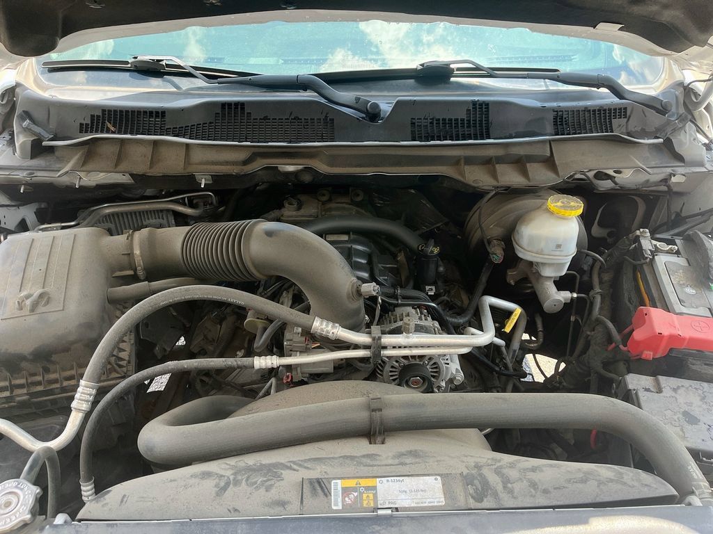 Used 2021 RAM 1500 Classic SLT RWD image 28