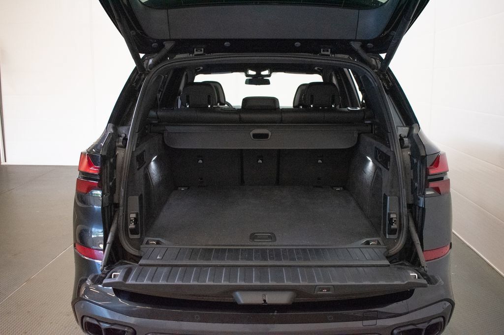 Used 2025 BMW X5 M60i w/ Climate Comfort Package AWD/4WD image 26
