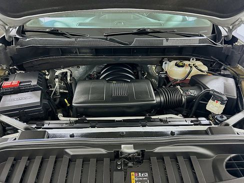 Used 2022 Chevrolet Silverado 1500 LT w/ Leather Package image 29