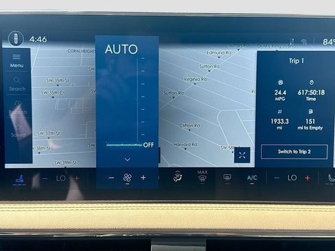 Used 2024 Lincoln Corsair AWD w/ Equipment Group 101A image 17