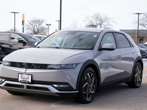 Certified 2024 Hyundai Ioniq 5 SEL image 3