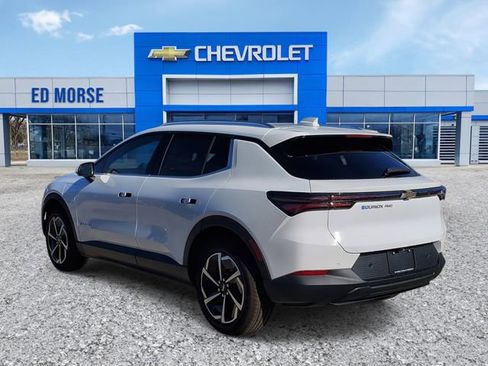 New 2026 Chevrolet Equinox EV LT AWD/4WD image 3