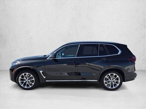 Used 2026 BMW X5 xDrive40i AWD/4WD image 9