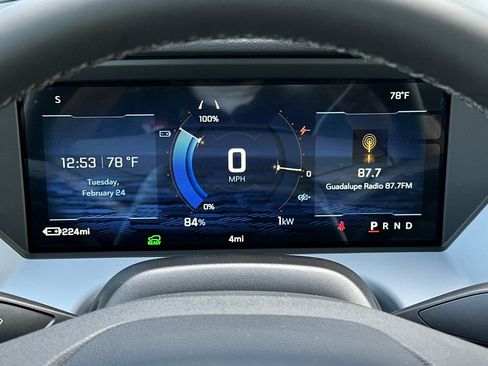 New 2027 Chevrolet Bolt RS w/ Technology Package FWD image 24