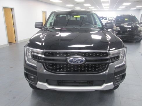 Used 2024 Ford Ranger XLT w/ Equipment Group 301A High AWD/4WD image 2