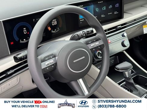 New 2026 Hyundai Tucson SEL image 18