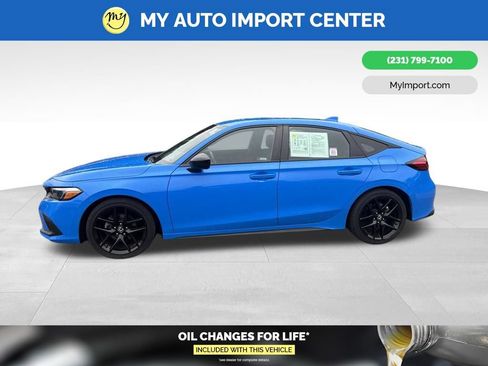Used 2024 Honda Civic Sport image 4