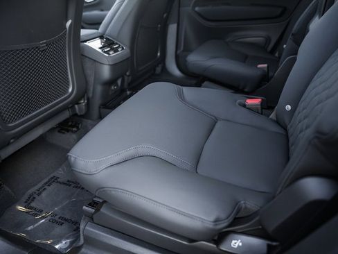 New 2026 Volvo XC90 B6 Plus image 31