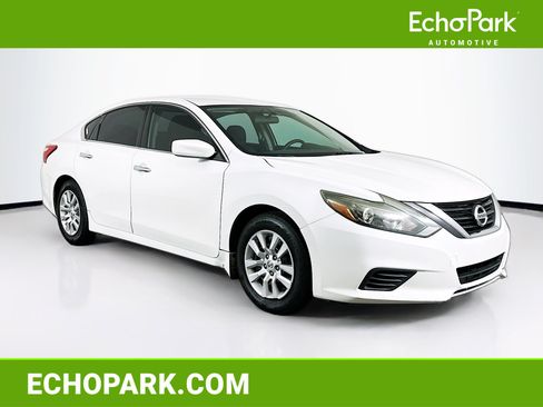 Used 2017 Nissan Altima 2.5 S w/ Power Driver Seat Package FWD image 1