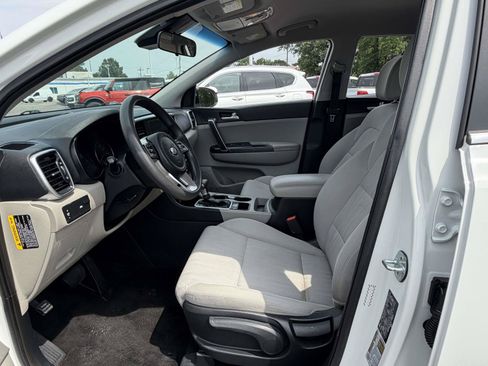 Used 2020 Kia Sportage LX AWD/4WD image 22