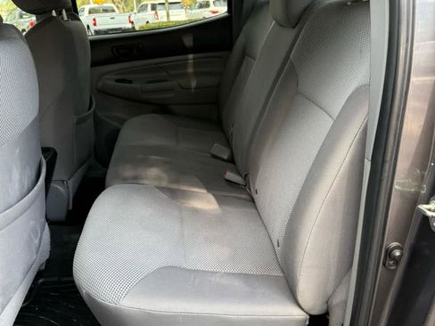 Used 2015 Toyota Tacoma 4x4 Double Cab image 10