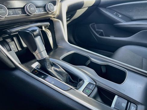 Used 2020 Honda Accord Sport image 16