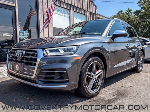 Used 2018 Audi SQ5 Prestige w/ Prestige Package AWD/4WD image 2