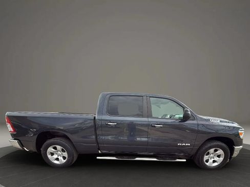 Used 2019 RAM 1500 Big Horn AWD/4WD image 4