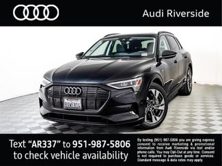 Used 2021 Audi e-tron Premium w/ Convenience Plus Package image 1