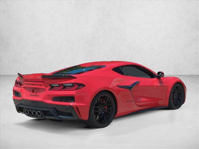 Used 2025 Chevrolet Corvette Z06 RWD image 5