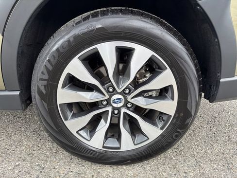 Certified 2024 Subaru Outback Limited AWD/4WD image 27
