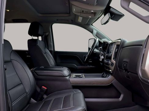 Used 2019 GMC Sierra 2500 Denali image 36