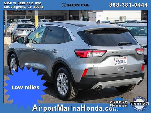 Used 2022 Ford Escape SE image 5