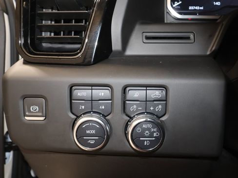 Certified 2024 GMC Sierra 1500 AT4 w/ AT4 Carbonpro Edition image 11