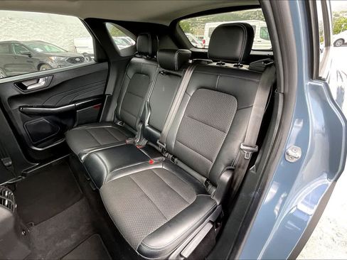 Used 2025 Ford Escape SE FWD image 29