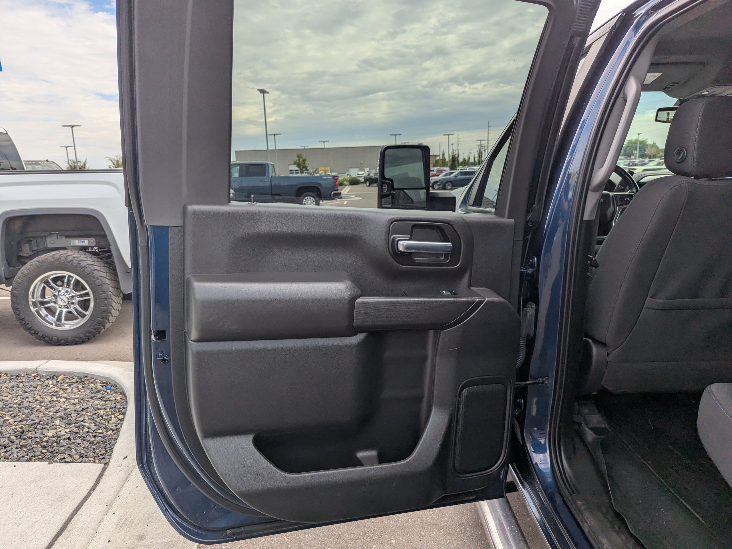 Certified 2023 Chevrolet Silverado 2500 LT w/ All Star Edition AWD/4WD image 29