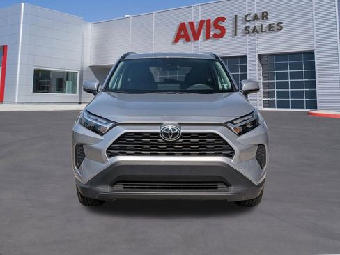 Used 2025 Toyota RAV4 XLE image 10