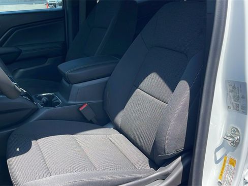 New 2025 GMC Canyon Elevation image 10