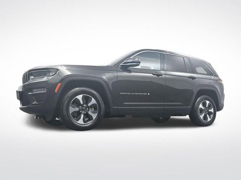 Used 2024 Jeep Grand Cherokee Limited 4xe image 30