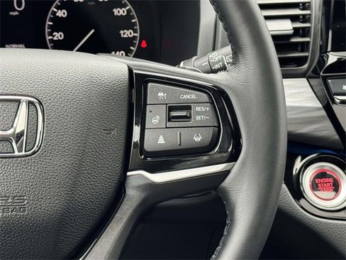 Certified 2025 Honda Odyssey Elite image 24