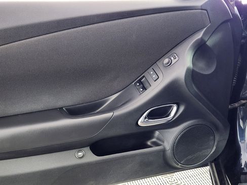 Used 2013 Chevrolet Camaro SS image 16