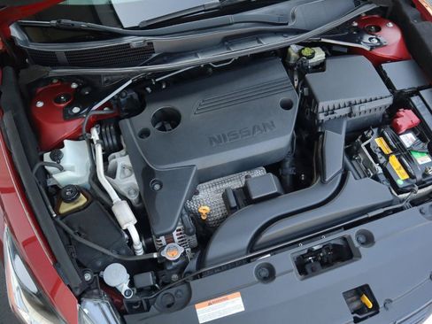 Used 2016 Nissan Altima 2.5 SL w/ Moonroof Package FWD image 35